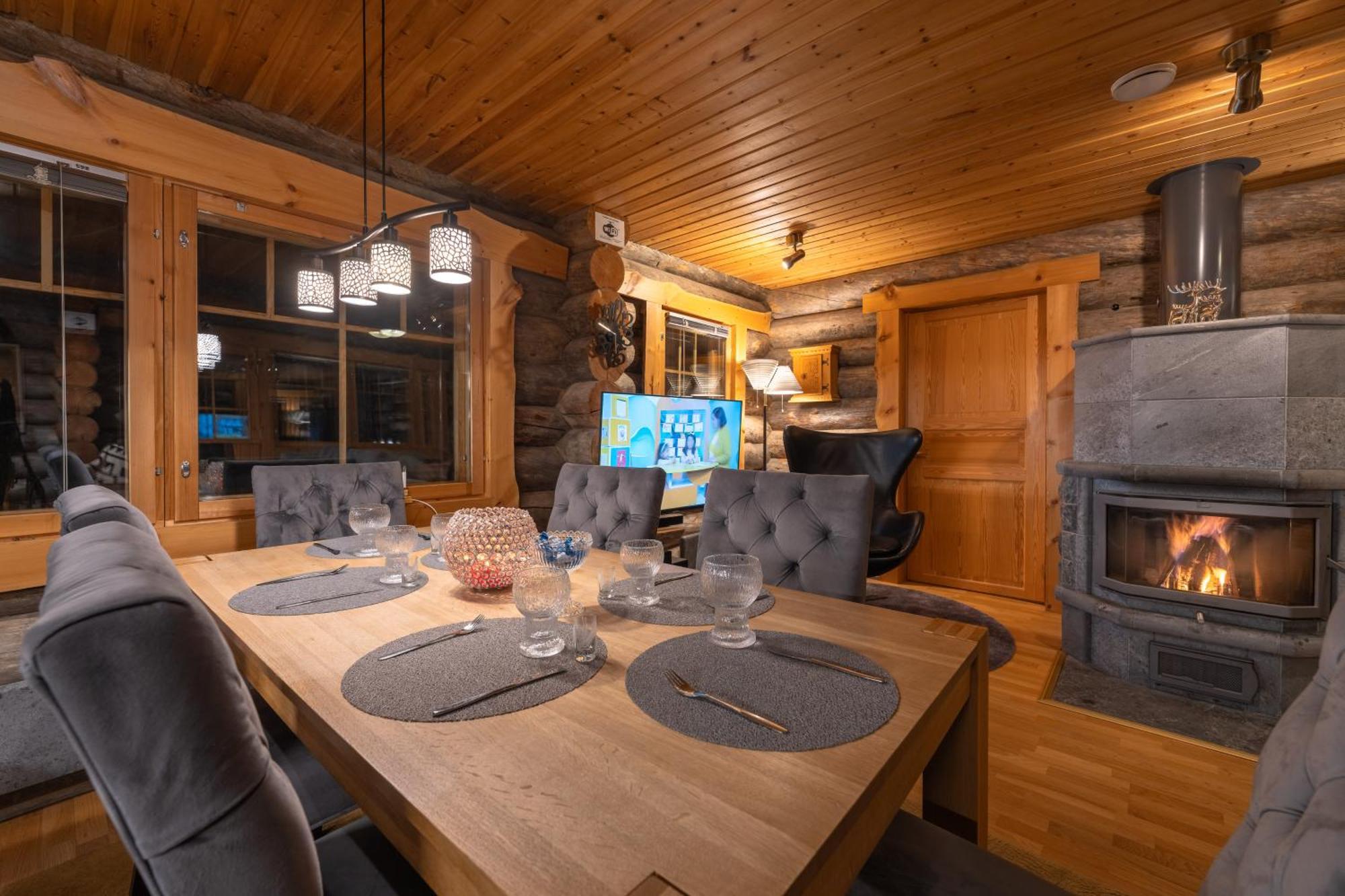 Kuukkeli Log Houses Villa Aurora "Pupula" ساريسيلكا المظهر الخارجي الصورة